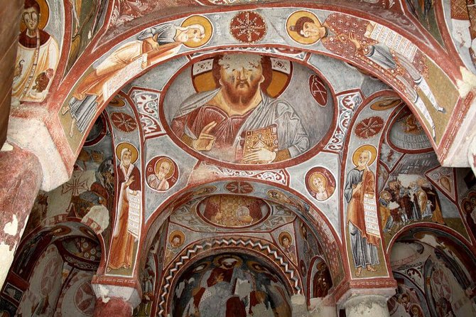 2 Day Cappadocia Tour from Istanbul with Optional Balloon ride - Day 1 from Göreme National Park valleys to Uchisar Castle