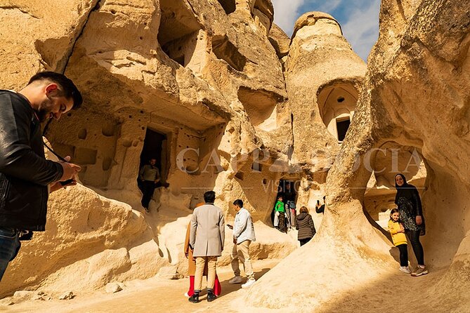 2 Days South (Green tour) and North (Red tour) Cappadocia + Lunch - Red Route Day 2 Viewpoints: Göreme Panorama and Pigeon Valley