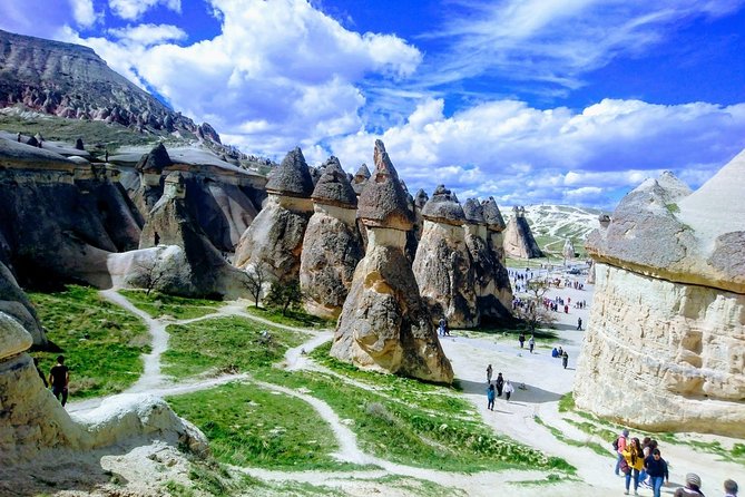 4 Days Turkey Tour Cappadocia, Ephesus, Pamukkale Tour - Day 4 in Ephesus and around Selçuk: Celsus, Hadrian, Artemis, and Şirince