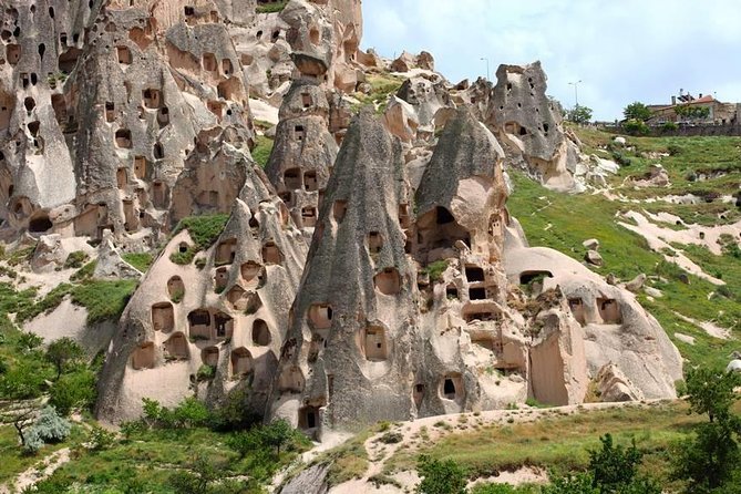 5 Days Cappadocia Ephesus Pamukkale Tour from Istanbul by Plane - Price and value: what $1,380 buys you, and what you still need to pay