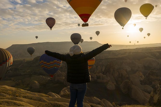 Alanya: Cappadocia 2 Day Guided Bus Tour incl. Hotel - Devrent Valley, Avanos pottery, and Uçhisar views: the classic Cappadocia hit list