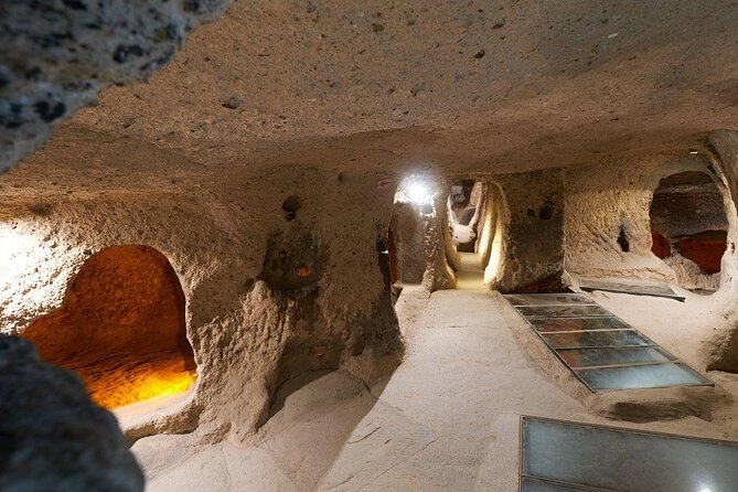 all inclusive/Istanbul to Cappadocia Green Day Tour via Plane - Group Size, Guides, and How the Pace Feels