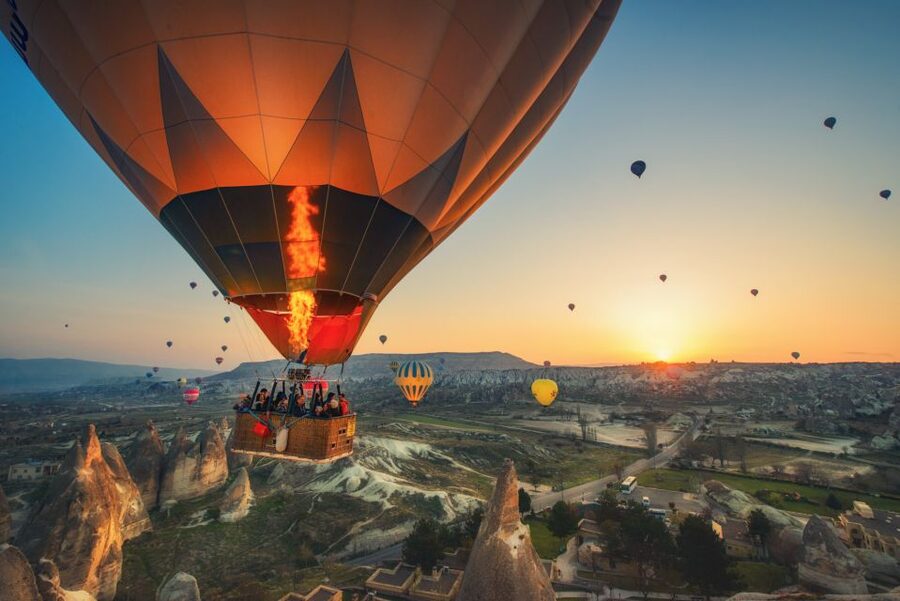 Antalya/Kemer: 2-Day Cappadocia, Cave Hotel, & Balloon Tour - Underground City and Uchisar Castle: the best first wow