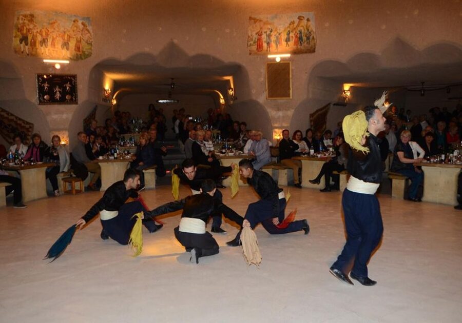 Avanos: Turkish Music and Dance Show with Dinner & Drinks - The Folk Dance Range: More Than One Style, More Than One Region