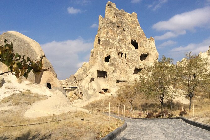 Cappadocia 2 Day Tour from Istanbul by Plane - Who Should Book This Tour, and Who Might Feel Crunched?