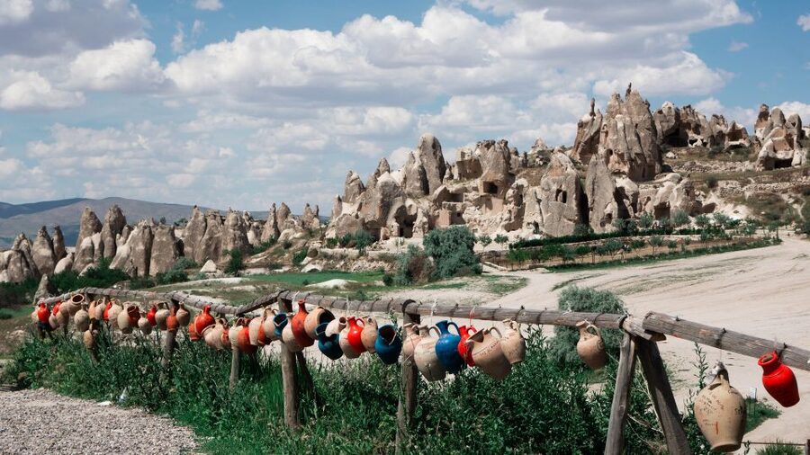 Cappadocia: Best of Red and Green Small Group Guided Tour - Özkonak Underground City: Tunnels, Rooms, and Why It Felt Necessary