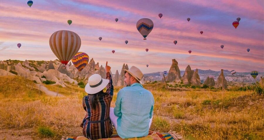 Cappadocia: Blue Tour with Entry Fees and Lunch - Rose Valley and Göreme: gentle views with an on-foot start