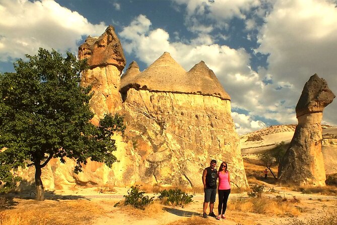 Cappadocia Daily Red Tour with Lunch - Uçhisar Castle and pigeon valley: best viewpoints for a final act