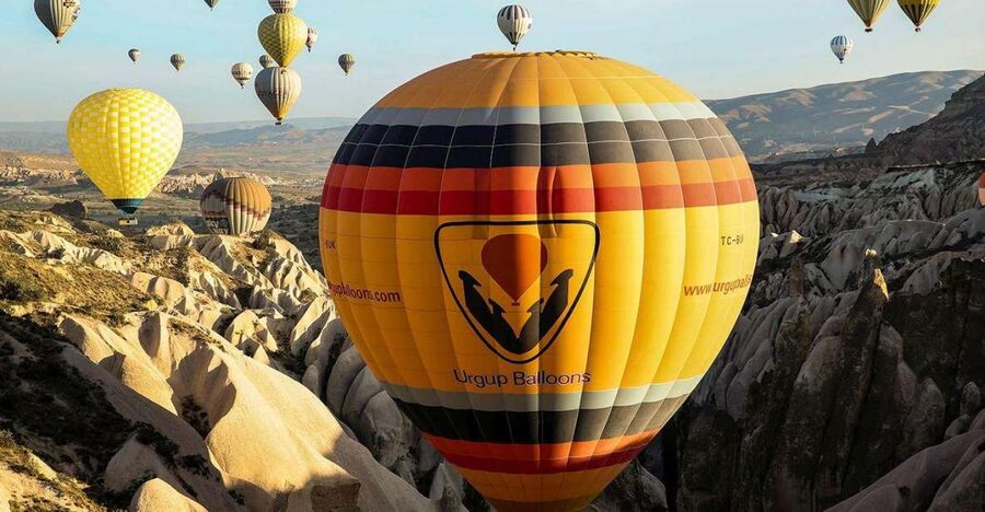 Cappadocia: Discover Sunrise on a Hot Air Balloon - The pre-flight chill, tea, and snacks that keep you human