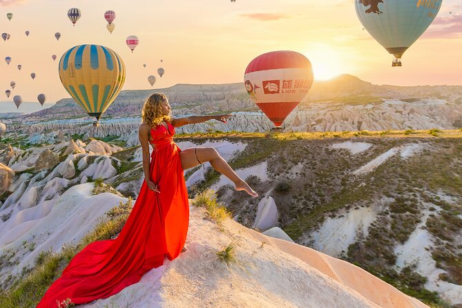 Cappadocia Dreamscapes: Tailored Shoots by Zerders Photography - How Zerders Photography Makes Your Photos Feel Personal