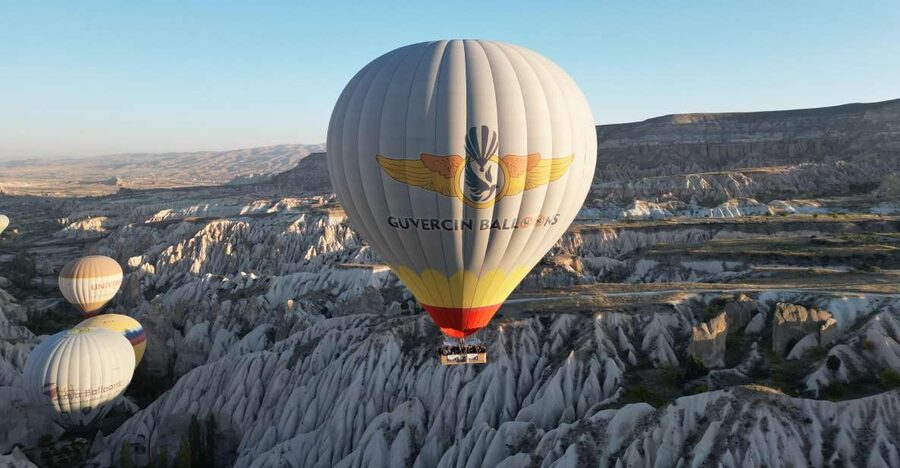 Cappadocia: Fairy Chimneys Sunrise Hot Air Balloon Flight - Balloon inflation, meeting your crew, and the safety briefing