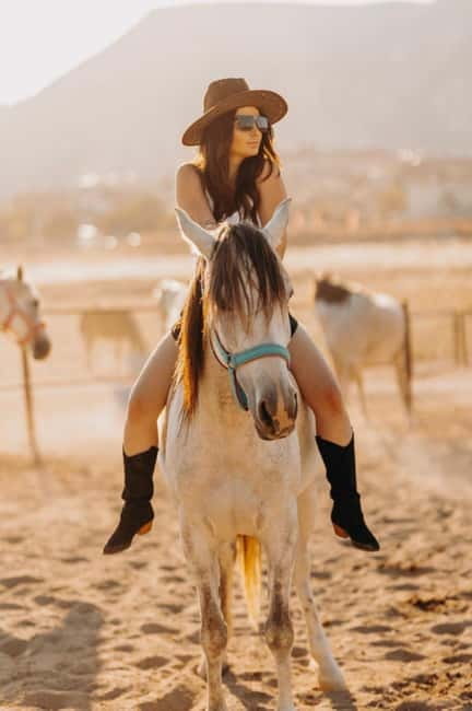 Cappadocia: Fascinating Horse Tour in Göreme Valleys - The Ride Experience: Photo Stop, Guided Sightseeing, Then Horseback