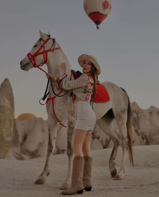 Cappadocia: Fascinating Horse Tour in Göreme Valleys - Sunrise or Sunset Riding: Light, Photos, and That Timing Feeling