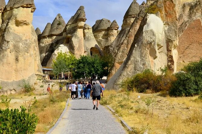 Cappadocia Full Day Private Tour with Lunch Included - Kaymaklı Underground City: Cooling Down Before the Views