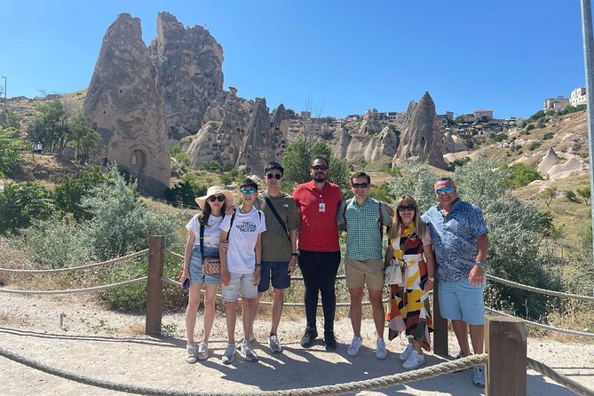 Cappadocia Full Day Red Tour With Museum tickets,Lunch,Guide - Bazaar 54 weaving stop: seeing a craft process up close