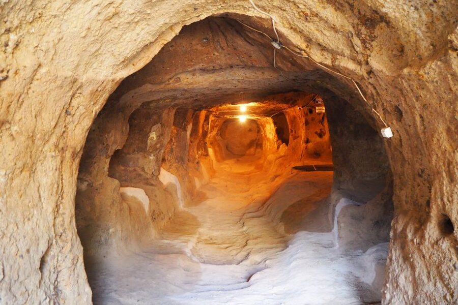 Cappadocia: Green Tour - Ihlara Valley & Underground City - Derinkuyu Underground City, from deep-freeze function to Roman-era shelter
