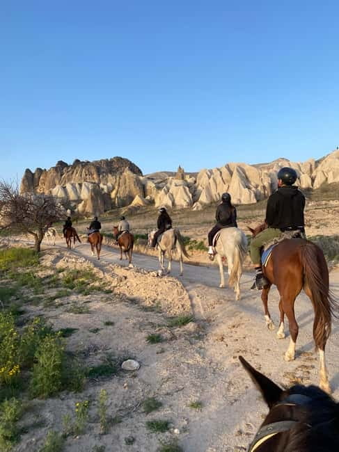 Cappadocia: Horse Riding Tour with Sunrise or Sunset Options - Getting From Göreme or Uçhisar to the Ranch, Without the Headache