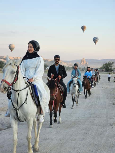 Cappadocia : Horseback riding with fantastic view - How the horseback ride fits Cappadocia’s best scenery