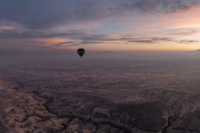 Cappadocia : Hot Air Balloon Flight Basket Size 15-18 Person |Çat - The 45-60 Minute Çat Valley Flight, Shaped by Wind
