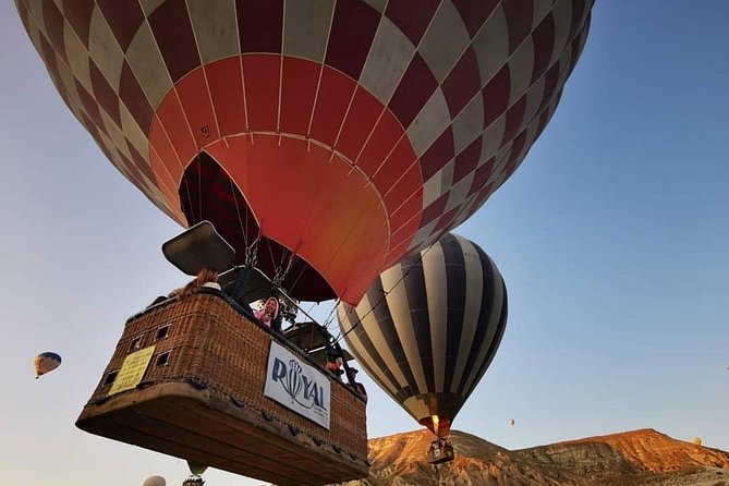 Cappadocia Hot Air Balloon Ride / Royal Balloon - Getting ready: breakfast, balloon inflation, and meeting the pilot