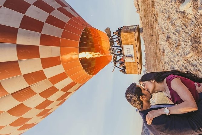 Cappadocia Hot Air Balloon Ride / Royal Balloon - Timing, clothing, and the stuff that keeps the morning enjoyable