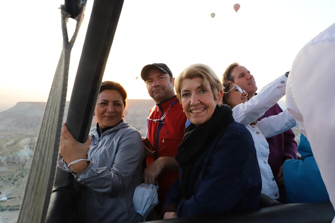 Cappadocia Hot Air Balloon Tour With Transfer - Sunrise Ballooning From Göreme, What Makes This One Work