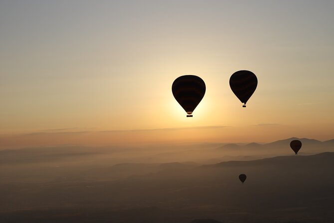 Cappadocia Hot Air Balloon Tour With Transfer - Before Takeoff: Coffee, Cakes, Cookies, and a Clear Briefing