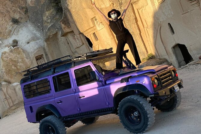 Cappadocia jeep safari(Private) - Champagne party and photo help that actually matters