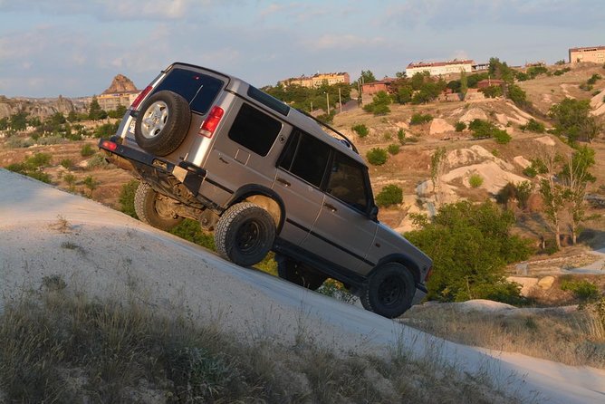 Cappadocia Jeep Safari with Hot Air Balloon Watch at Sunrise - Ortahisar Finish: Panoramic Views and the Castle Point