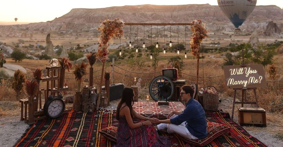 Cappadocia: Love Valley Proposal Service with Transfers - The early morning schedule and how to plan your moment