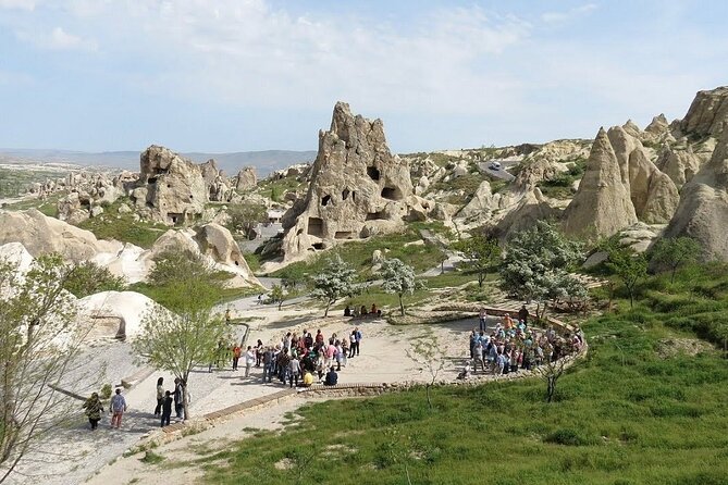 Cappadocia North Tour (Pro Guide, Tickets, Lunch, Transfer incl) - Zelve Open Air Museum: Cave Churches and Frescoes With Context