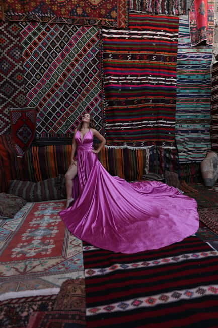 Cappadocia: Photo Shooting With Flying Dress & Carpet House - How the short shoot and Göreme National Park stop are timed