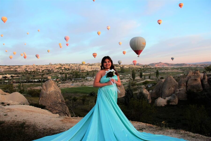 Cappadocia Photoshoot with Flying Dress - The Flying Suit, Dress Rental, and How to Make It Look Natural