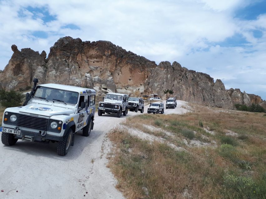Cappadocia: Private Jeep Tour with Sunrise or Sunset Options - The valley and castle stops you should expect