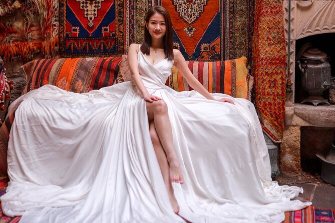 Cappadocia Private Photo Shoot with Flying Dress & Hotel Pickup - Your 3-hour flow: from hotel pickup to balloon-viewing photo stops