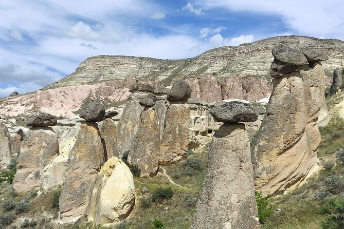 Cappadocia PRIVATE TOUR, All in One Day ,with guide( ENG-Portguse - Devrent Valley and Love Valley: turning shapes into stories