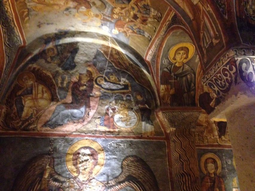 Cappadocia: RED & GREEN MIX TOUR - Love Valley and Paşabağ: fairy chimneys in two strong flavors