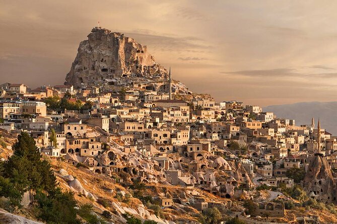 Cappadocia Red & Green Tour in One Day Guided By A Local Expert - Avanos: lunch, pottery vibes, and a break from rocks