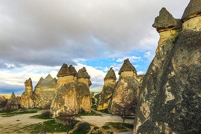 Cappadocia Red Tour - Pasabag fairy chimneys: the power of “seeing it up close”