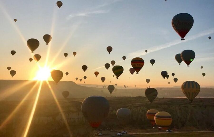 Cappadocia: Red Tour and Sunrise Balloon Tour - Esentepe Viewpoint: Getting Your Bearings Over Göreme Valley