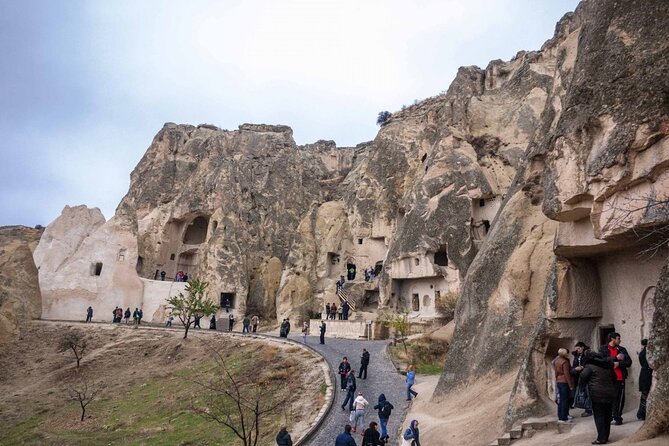 Cappadocia Red Tour (Pro Guide, Tickets, Lunch, Transfer incl) - Avanos lunch plus an underground pottery workshop: where the day gets hands-on