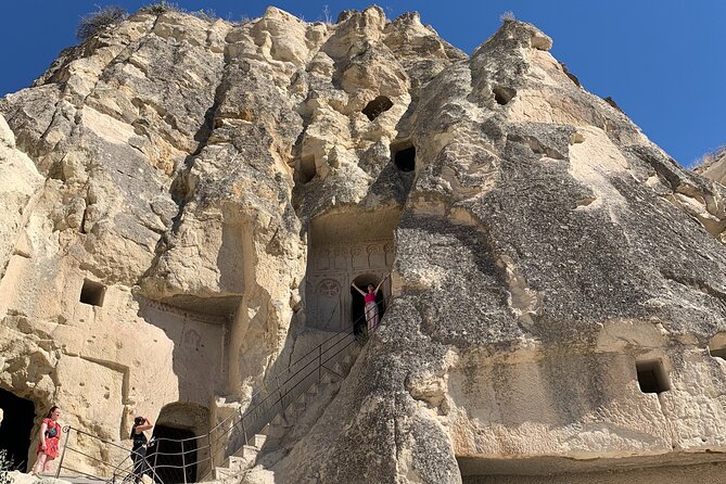 Cappadocia Red Tour with Hotel Pick-up & Drop-Off, All-Inclusive - Stop 2, Pasabag (Monks Valley): fairy chimneys for serious photos