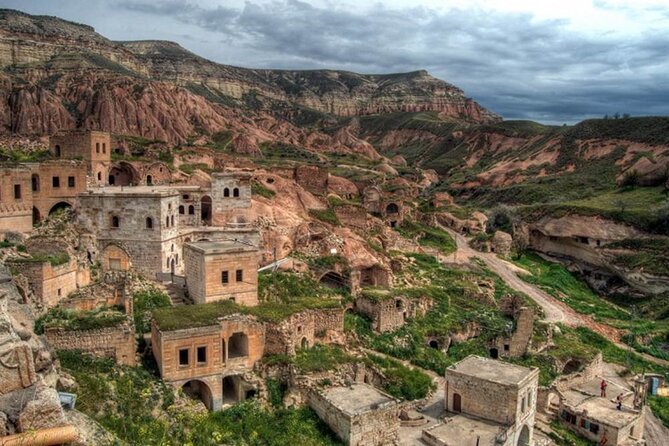 Cappadocia Red Tour With Open Air Museum And Expert Tour Guide - Red Tour Basics: What You Actually Get for $40