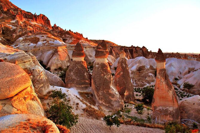 Cappadocia Red Tour With Open Air Museum And Expert Tour Guide - Avanos Lunch Break and Pottery Workshop