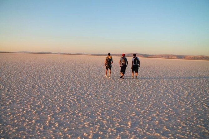 Cappadocia salt lake tour private with lunch - Two Hours on Tuz Gölü: Photos, Wading, and Salt-Water Fun