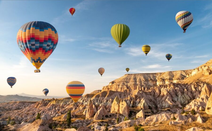 Cappadocia: Sunrise Balloon Watching Tour with Photographer - Sunrise Balloon Watching in Cappadocia, with a Pro Lens