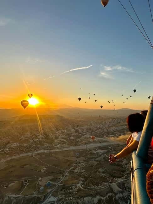 Cappadocia: Sunrise Hot-Air Balloon Flight - Inside the basket: the safety briefing, the climb, and how to get your shots