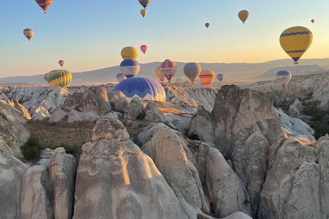 Cappadocia Sunrise Hot Air Balloon Flight / Discovery Balloons - Göreme town center and the national park viewpoints: when you get extra stops