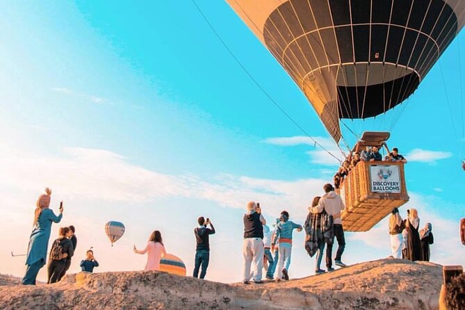 Cappadocia Sunrise Hot Air Balloon Flight / Discovery Balloons - What to pack for a sunrise flight in Cappadocia