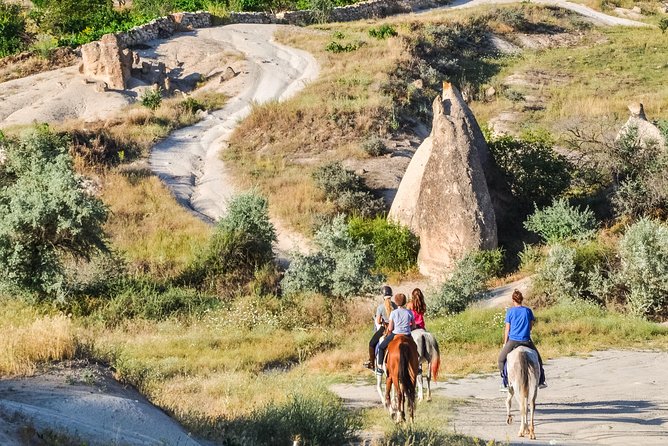 Cappadocia Sunset Horse Riding through the Valleys and Fairy Chimneys - Love Valley: Views, Timing, And Staying Relaxed